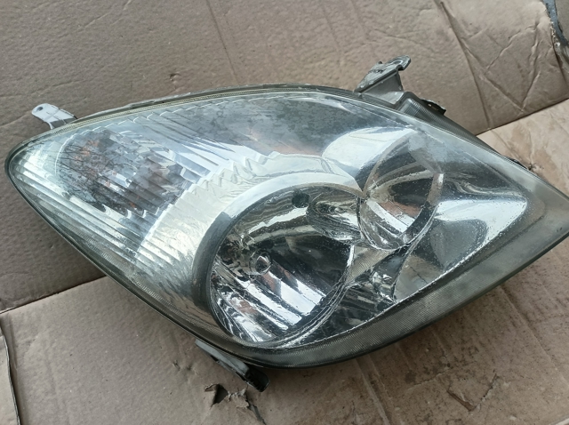 Фара основна права 811301E640 TOYOTA