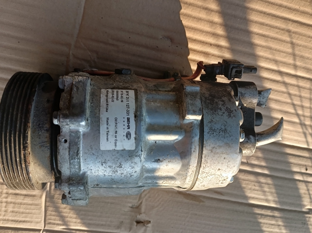 Компресор системи кондиціювання 8FK351127331 HELLA