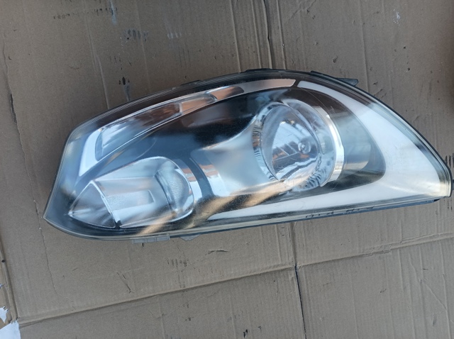 Фара правая 921021WXXX HYUNDAI
