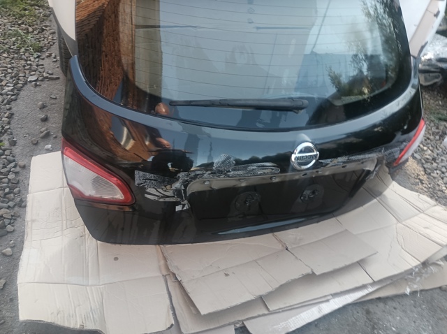 П'яті двері K0100JD0M0 NISSAN