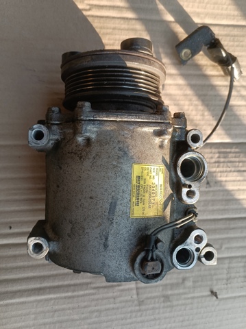 Компресор кліматичної установки MR460704 MITSUBISHI