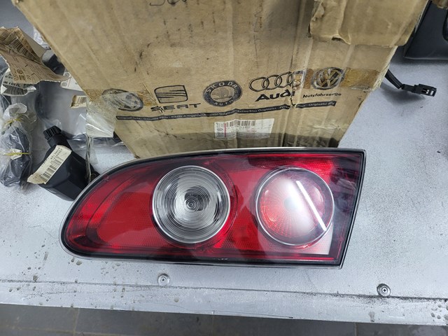 Задній правий стоп Seat Ibiza 3