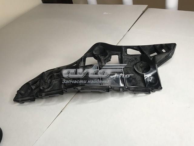 Кронштейн бампера переднього, лівий 521460E060 TOYOTA