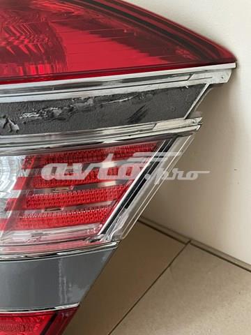 Ліхтар задній правий A2218200466 MERCEDES