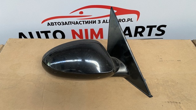 Накладка лівого бокового дзеркала 51167125557 BMW