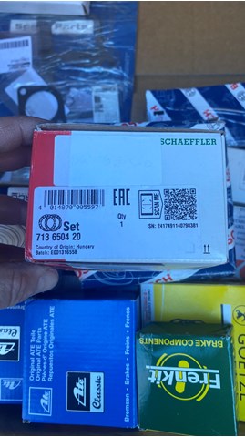 Підшипник маточини задньої 713650420 FAG