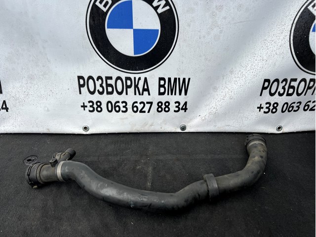 Патрубок системи охолодження 11537788276 BMW