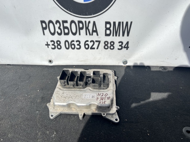 Блок двигуна 12148606777 BMW