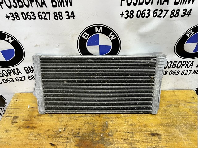 Радіатор охолодження 17118509176 BMW