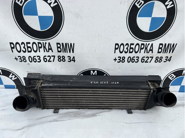 Радіатор інтеркулера Бмв 2
