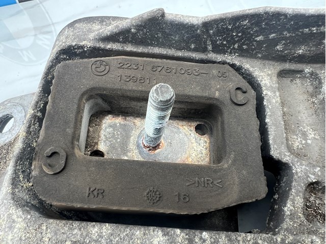 Опора кпп 22316761093 BMW