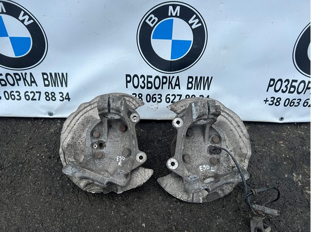 Цапфа - поворотний кулак передній, правий 31216764444 BMW