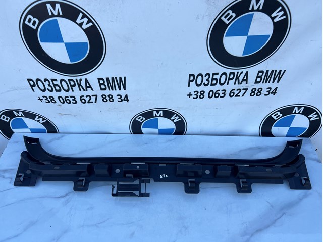 Направляюча заднього бампера 51127058522 BMW