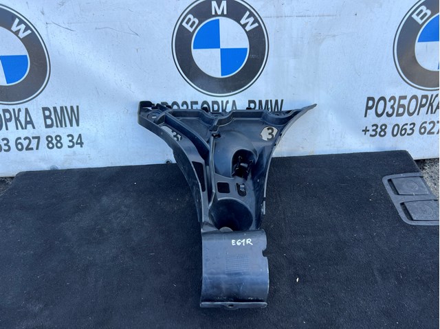 Кронштейн бампера заднього, правий 51127897196 BMW