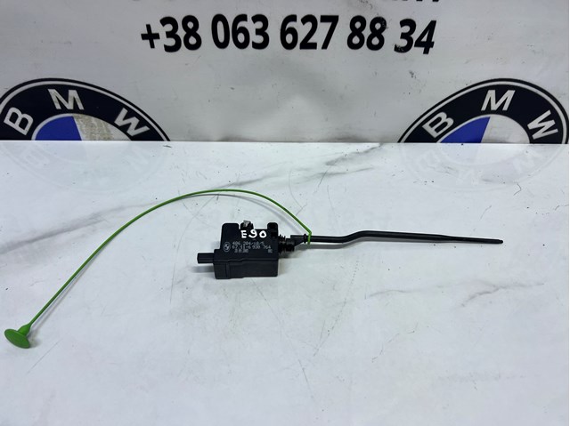 Лічинка замка паливного бака 67116930764 BMW
