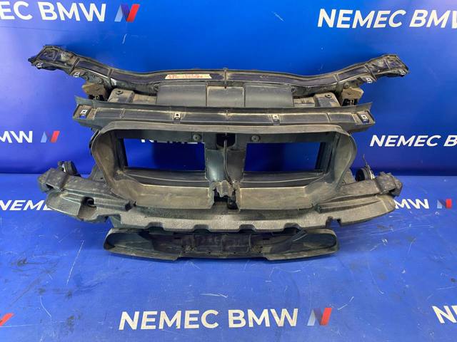 Підсилювач бампера переднього 51112990187 BMW