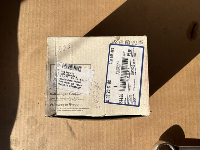 Гальмівні колодки гальма стоянки 2D0698525 VAG