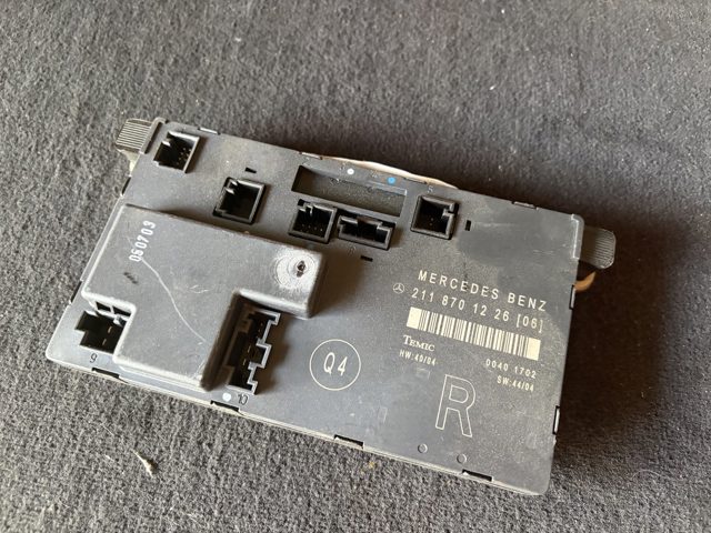 Блок комфорту 2118701226 MERCEDES