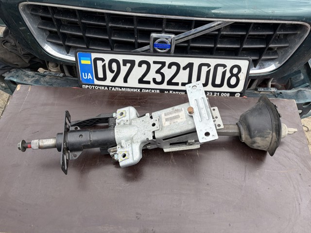 Рульова колонка 30680740 VOLVO