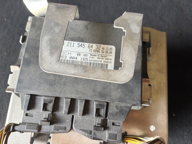 Модуль (блок ЕБУ) управління парктроніком A2115456432 MERCEDES