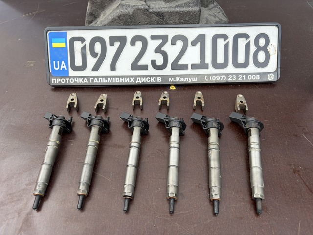 Форсунка інжектора A6420700587 MERCEDES
