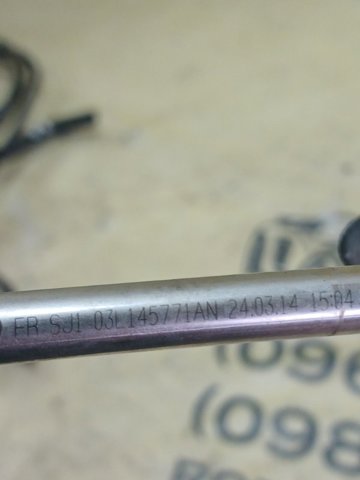 Трубка/шланг подачі масла до турбіни 03L145771AN VAG