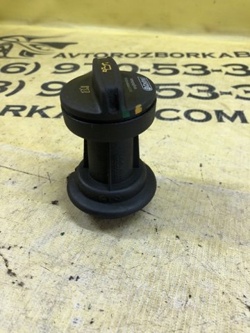 Маслоприйомник 06K103281A VAG
