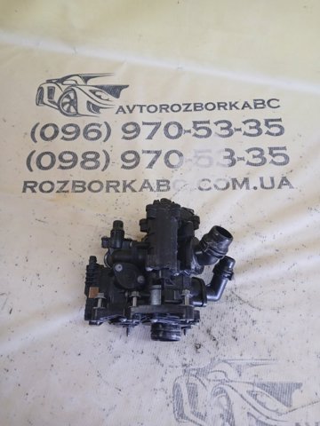 Кожух термостата 11537644811 BMW