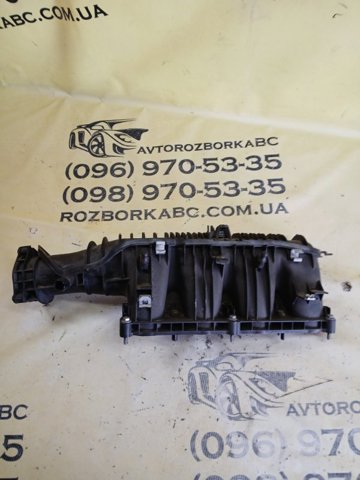 Колектор впускний 11617617500 BMW