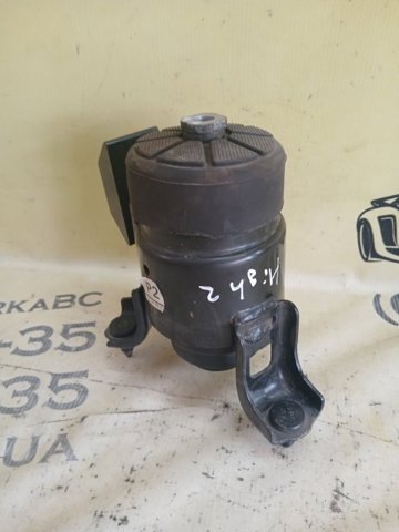 Подушка (опора) двигуна, передня 12361F0210 TOYOTA