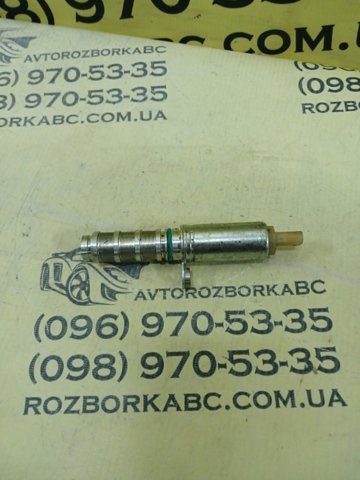 Клапан електромагнітний положення (фаз) розподільного валу 12655434 GM