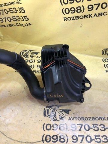 Коробка фільтра 13717616932 BMW
