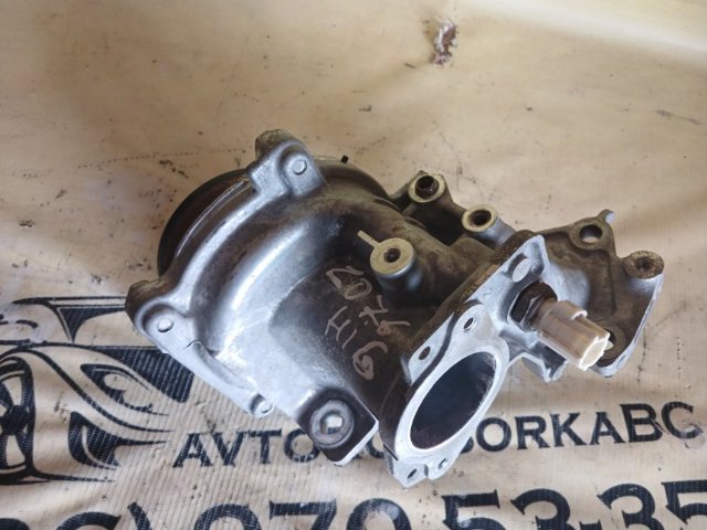 Водяний насос охолодження, з корпусом 1603225010 TOYOTA