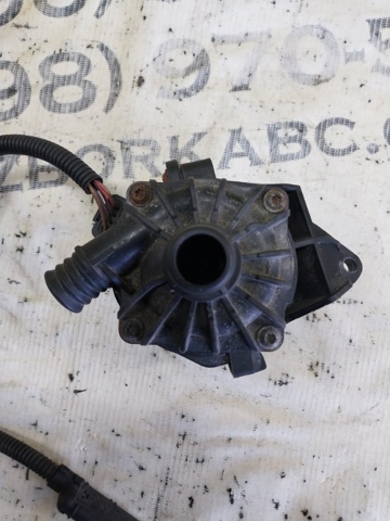 Водяний насос охолодження електро додатковий 17127850113 BMW