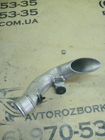 Трубка, що нагнітається 1K0129565AC VAG