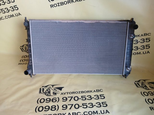 Радіатор водяний 214606CA0A NISSAN
