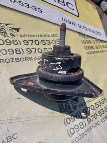 Права подушка мотора 218100Q000 HYUNDAI