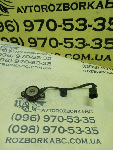 Клапан регулювання тиску масла 243562E700 HYUNDAI