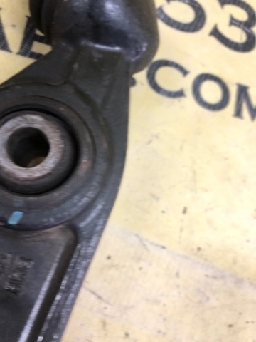 Поперечний важіль 31127850157 BMW