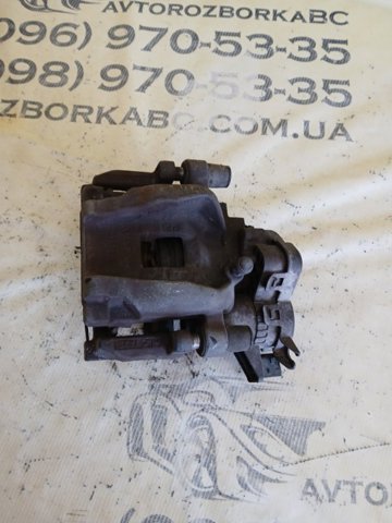 Задній гальмівний супорт лівий 31471267 VOLVO