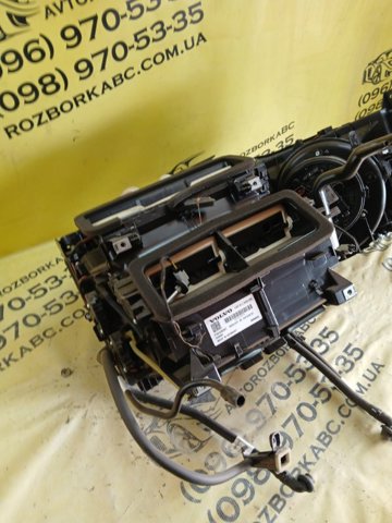 Корпус вентилятора пічки (опалювача салону), в зборі 31497561 VOLVO
