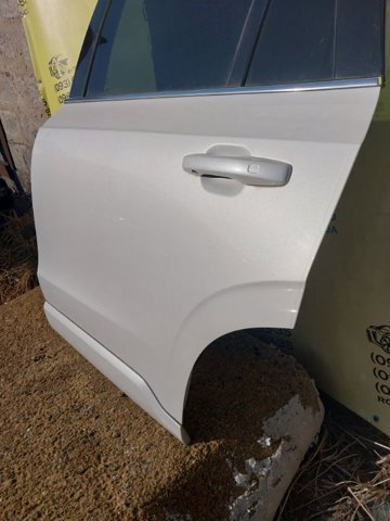 Двері задні, ліві 32133218 VOLVO