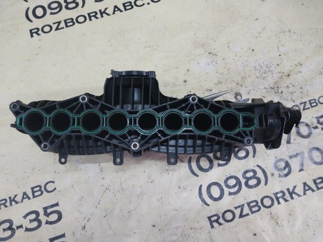 Колектор впускний 32257808 VOLVO