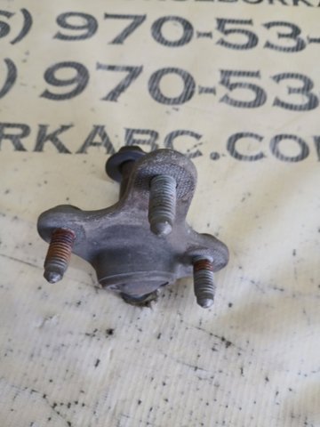 Кульова опора, нижня, права 3C0407366B VAG