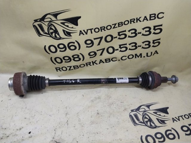 Піввісь задня, права 3Q0501204B VAG