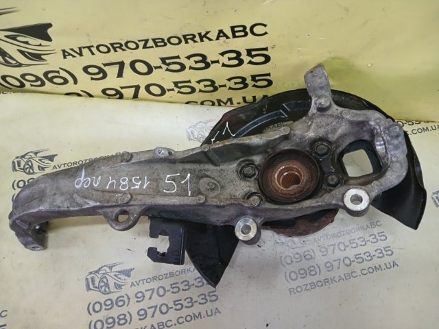 Вісь передня і поворотні кулаки 400144GA0A NISSAN