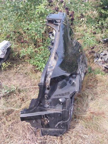 Крило заднє праве 41007334022 BMW