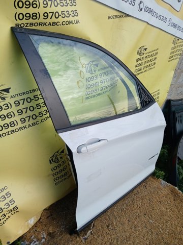 Дверка передня права 41517355804 BMW