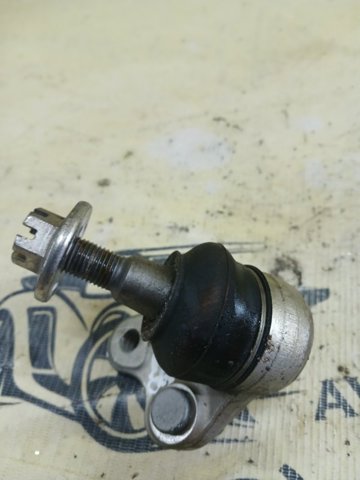 Кульова опора, нижня, ліва 4333009B60 TOYOTA