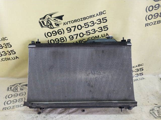 Радіатор основний 45111AN00A SUBARU